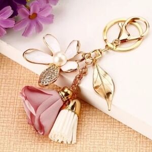 Pink & White Flower Bag Accessory